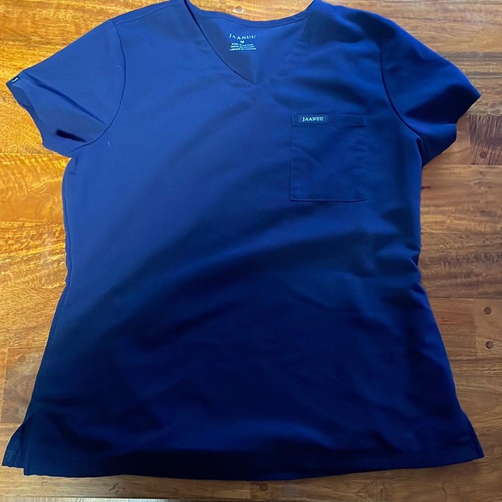 Jaanuu Navy medium scrub set